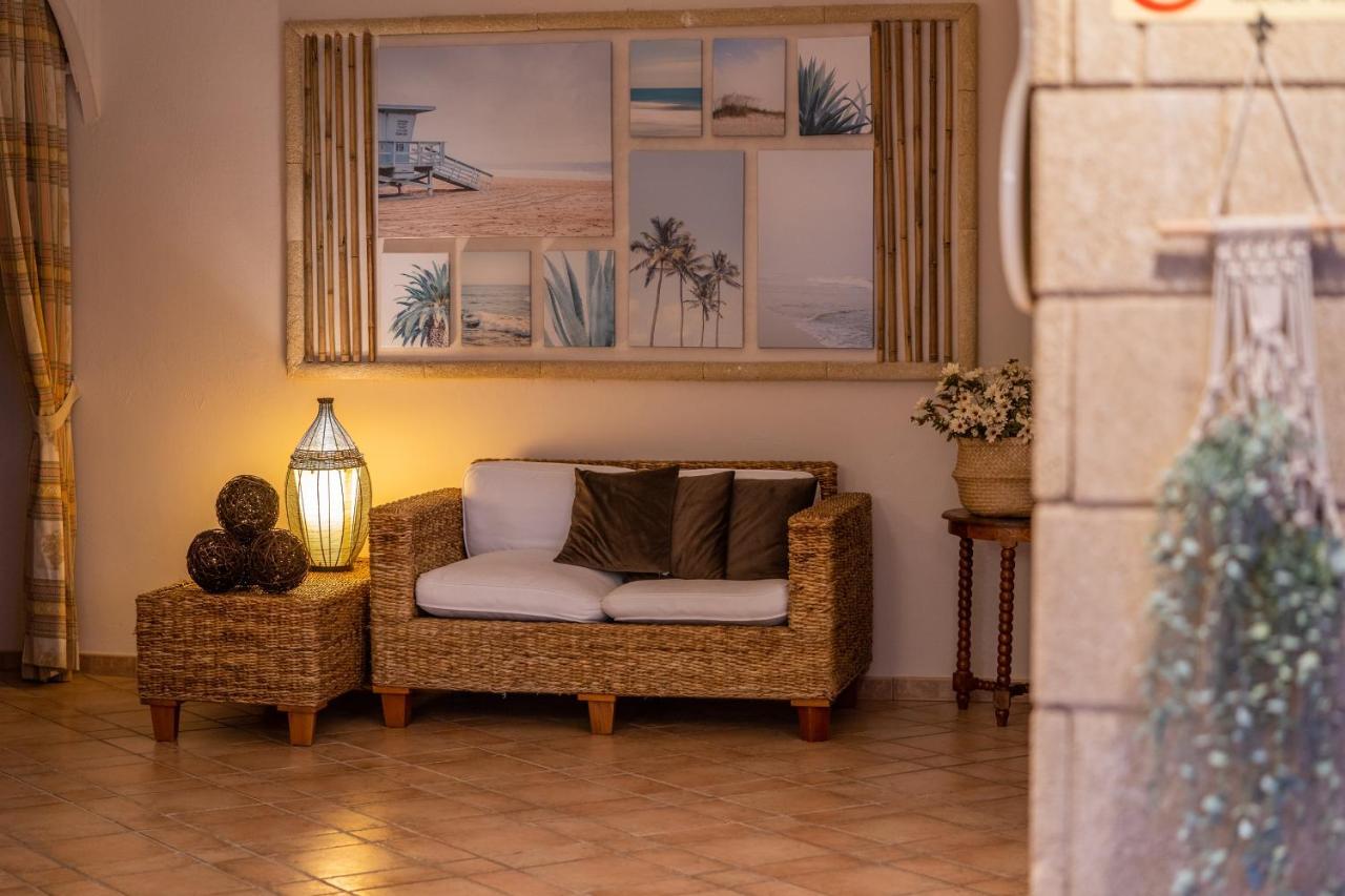 Hotel Costa D'Oro Торе Ово Екстериор снимка