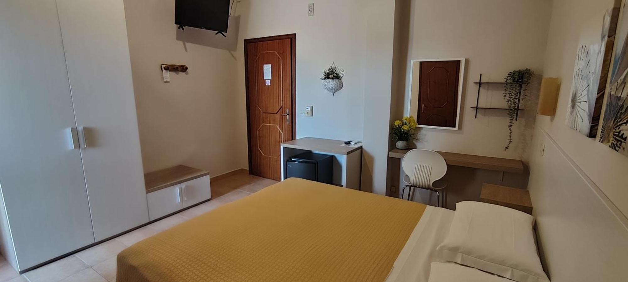 Hotel Costa D'Oro Торе Ово Екстериор снимка