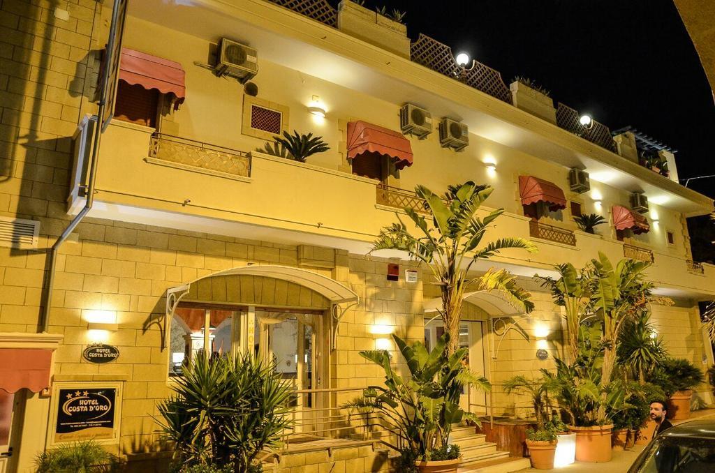 Hotel Costa D'Oro Торе Ово Екстериор снимка